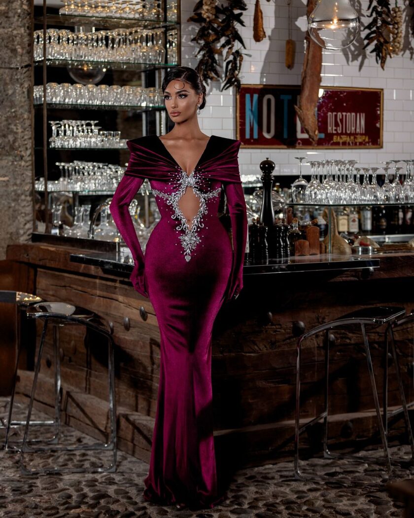 Burgundy Elegance V-Neck Gown with Diamond Cut